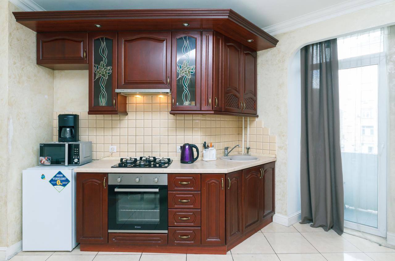 Two Bedroom Apartment On Kreschatik, Kyiv Center With Great View מראה חיצוני תמונה